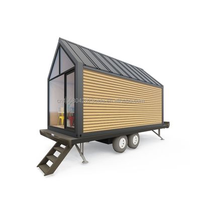 Tubos cuadrados de acero galvanizado Casa de contenedores de madera triangular moderna sobre ruedas para ventas de café al aire libre y estilo de diseño