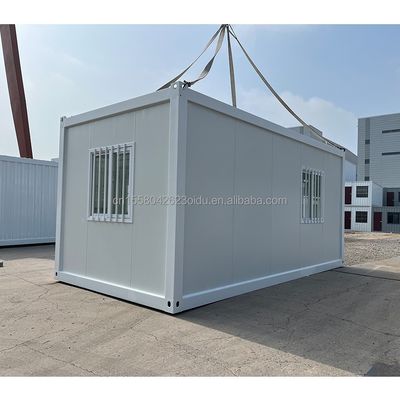 Casas de contenedores prefabricadas de 20 pies para parejas Familias Hoteles Casa Marco de acero Doblaje de acero galvanizado 180g