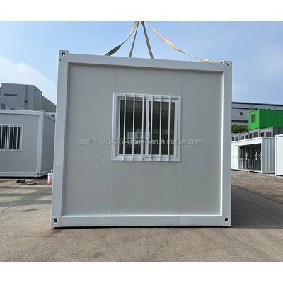 Casas de contenedores prefabricadas de 20 pies para parejas Familias Hoteles Casa Marco de acero Doblaje de acero galvanizado 180g