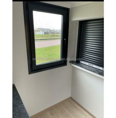 Puertas de paneles de sándwich Casas de contenedores de 40 pies Dos dormitorios para puertas de vidrio Alojamiento de vida