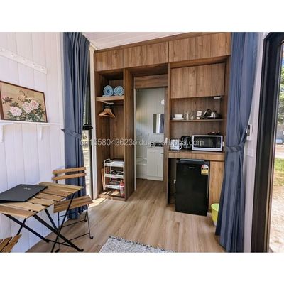 50/75/100mm Panel Sandwich de onda Pared UE Diseño moderno Estructura de acero Edificio para hoteles de troncos o casa pequeña móvil Casa prefabricada