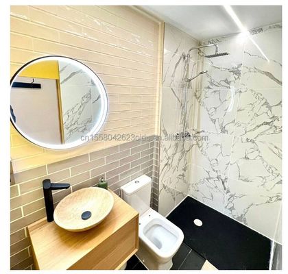Casa de contenedores de envío de diseño moderno de 40 pies para centro comercial con ventanas de aleación de aluminio y panel de sándwich