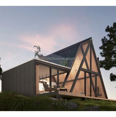 Color personalizado Diseño de habitaciones de hotel de lujo Casa triangular Contenedor para familia o villa hecha de tubos cuadrados de acero galvanizado