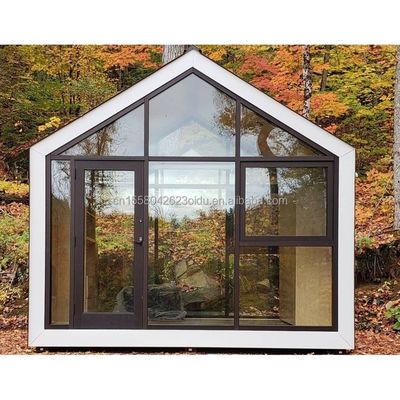 Contenedor de envío modificado Casa prefabricada con techo triangular y base de madera estable para contenedores residenciales de acero