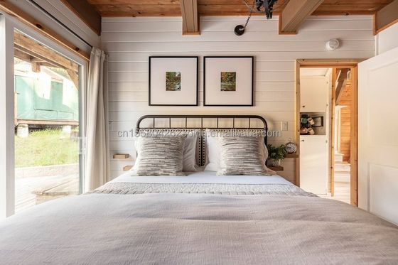 EU Triángulo en forma de A estructura de acero Cuadro de habitación moderna Casa pequeña Kit prefabricado de lujo Triángulo Casa en forma de A con casas de madera