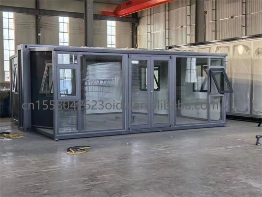 Color personalizado 40ft 20ft Prefab Container Casa de 3 dormitorios Móvil plegable Extensible Panel de sandwich de acero al aire libre