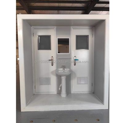 Diseño moderno Baños modulares prefabricados Contenedor portátil exterior de paquete plano hecho de acero y panel de sándwich para tienda 10FT