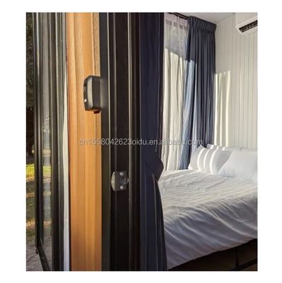 Casa de contenedores prefabricada portátil con dormitorios para exteriores hecha de panel sándwich