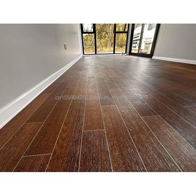 Casas de madera en color personalizado EU Prefabricado 20 pies Casa de expansión de tres dormitorios